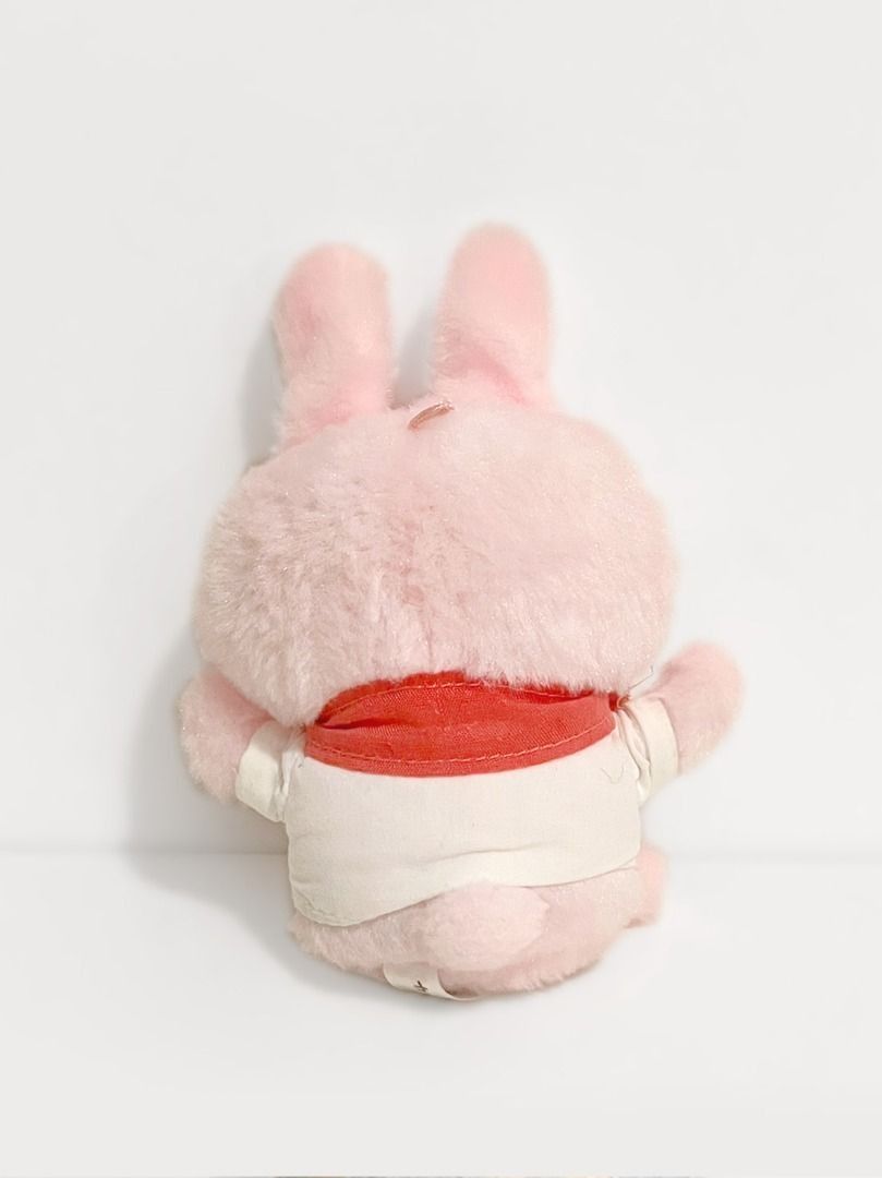 Kanahei 卡娜赫拉 厨師 兔兔 公仔 吊飾 Chef Cook Usagi Plush （分類：絨毛玩具）位於 Hong Kong。 由 bellsprout 提交（商品編號 1448446383，圖片 3）。簡介： 。