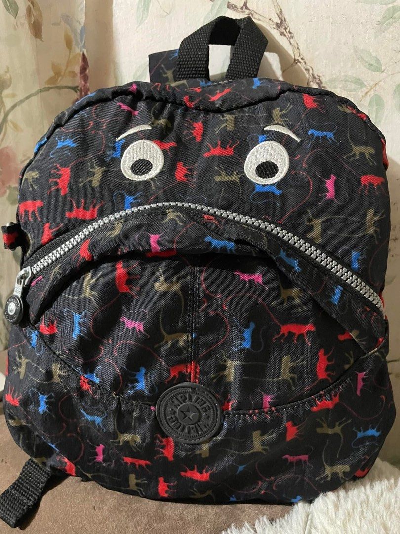 Kipling backpack kids to adult (Category: Backpacks) located in Koronadal. Submitted by bulilitfam (Listing ID 1448482909, Image 1). Description: Kipling backpack Kids to teens pwde 📌ukay source Likenew but wla n ung unggoy nya Approx 12x12x5” Adjustable strap Padded strap.