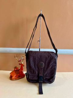 (Category: ) located in . Submitted by bellafashion08 (Listing ID 1448441538, Image 1). Description: .