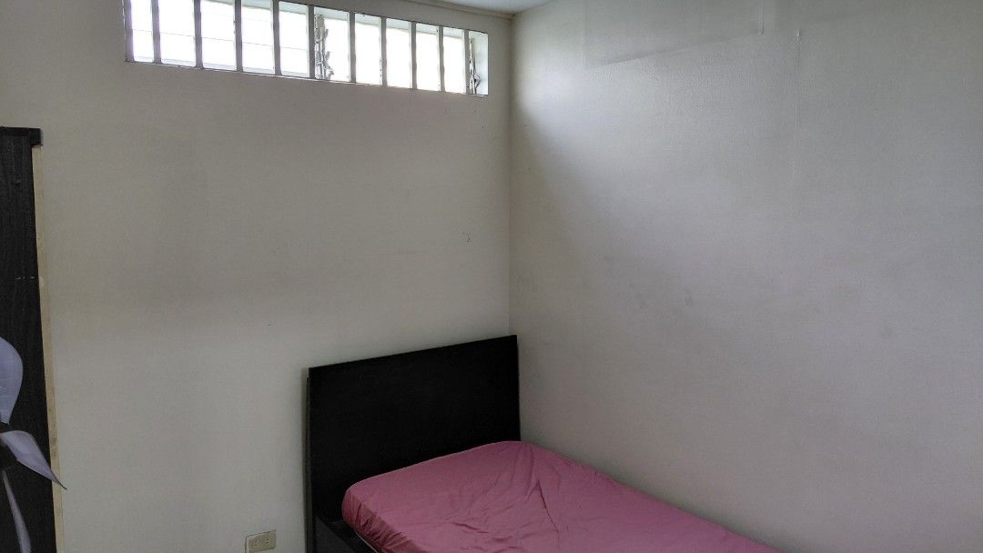Lady bedspacer Rosario, Pasig (Category: Room Rentals) located in Pasig City. Submitted by gemmamadiam (Listing ID 1337236020, Image 1). Description: female bedspacer for rent clean and safe 3000/month shared common area: kitchen, laundry & dining area.