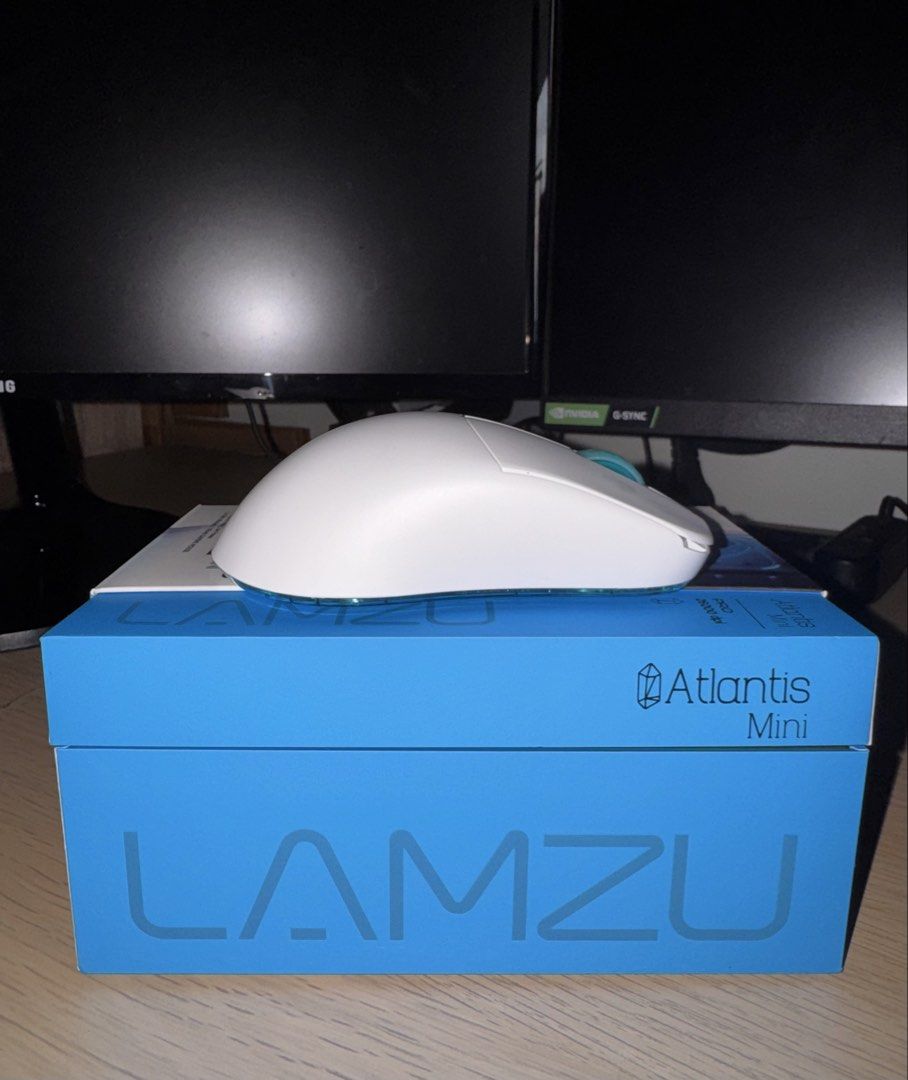 Lamzu Atlantis Mini Superlight Mouse503682222156032003