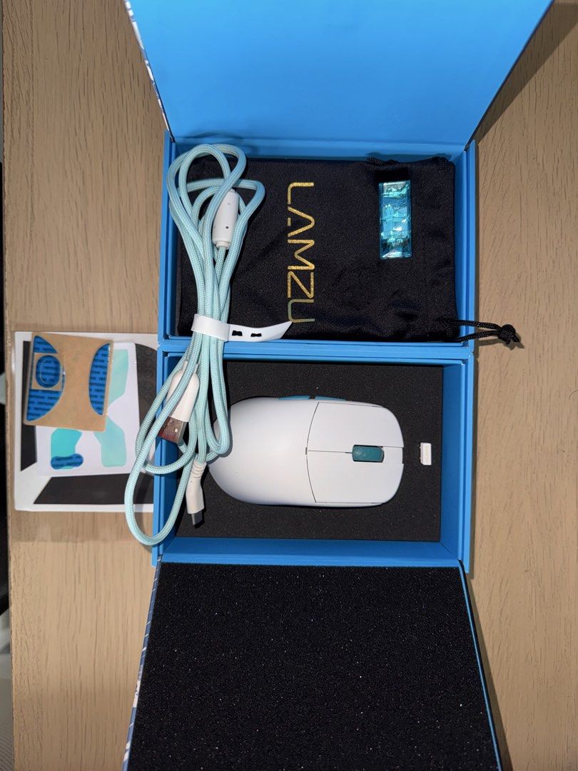 Lamzu Atlantis Mini Superlight Mouse503682222156032001