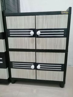 (Kategori: ) berada di . Dikirim oleh riani_thrift (ID iklan 1448355524, Gambar 1). Deskripsi: .