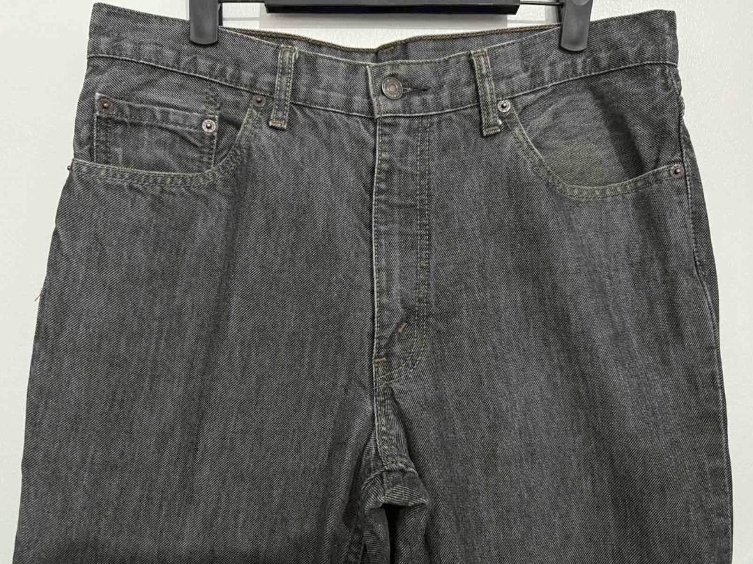 Levi's 517 Low Boot Cut Flared Black Grey Jeans (Category: Jeans) located in Mandaluyong City. Submitted by og.ryanobi (Listing ID 1448421377, Image 2). Description: Authentic Vintage Levi's 517 Low Boot Cut Flared Black Grey Jeans Actual Measurements: Waist 34 inches Length 37 inches Hem 9.5 inches.