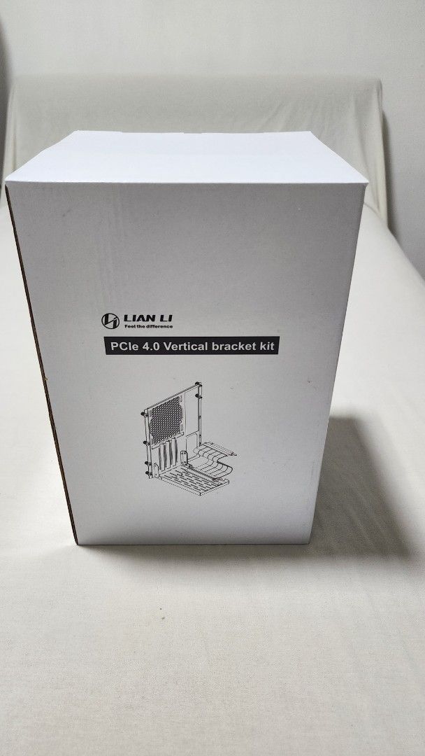 Lian Li PCIe 4.0 Vertical Bracket Kit
