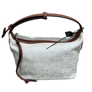 Loewe Collection item 3