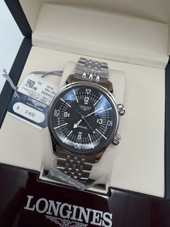(Category: ) located in . Submitted by rj_authenticwatchesandmore (Listing ID 1448399817, Image 1). Description: .