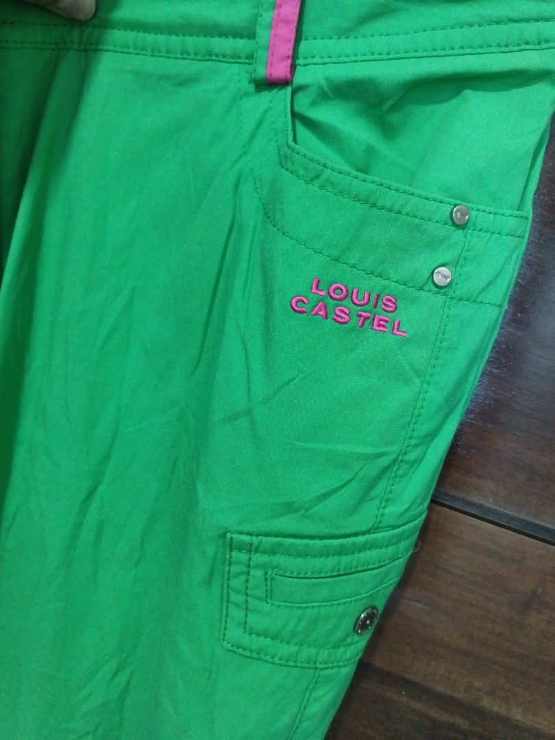 Louis Castel Golf Pants + 84 SF (Category: Activewear) located in Cebu City. Submitted by OneStop_ThriftShop_Mo (Listing ID 1448356153, Image 3). Description: Halloween Sale! 🎃🎃🎃 Louis Castel ⛳👨‍🦯💓 Green/Pink Semi stretch fabric Brings comfort and flexibility in every game, magaan lang Nice design 😍 Size76 on tag W 16" (32" waist) but fits to me I'm 30" L 36" Leg Opening 6" Front Rise 8.5".
