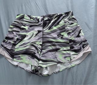 (Category: ) located in . Submitted by jes_1987 (Listing ID 1448434036, Image 1). Description: .