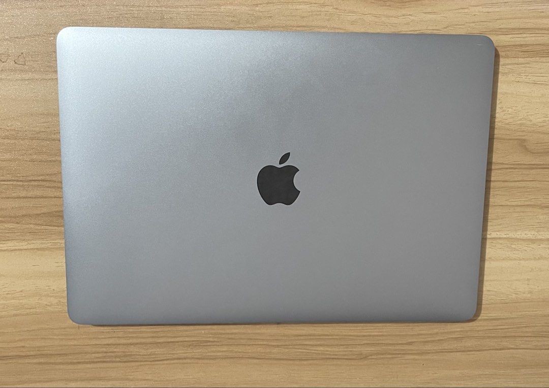 Macbook Pro 2020 (Category: Laptops & Notebooks) located in Manila. Submitted by jubabyangels (Listing ID 1448452673, Image 3). Description: Macbook Pro 2020 - 256 gb ssd - 1.4 ghz quad-core intel core i5 - 8 gb ram - 13 inches - unit, orig charger, case, and laptop bag Sampaloc manila 20k.