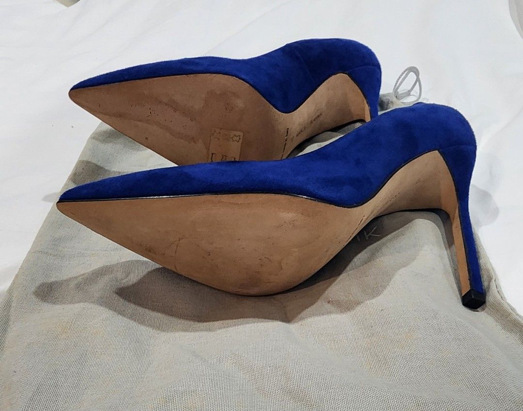 Manolo Blahnik Royal Blue Suede Pointed Toe Heels (Category: Heels) located in Butuan. Submitted by sofiaharmonie (Listing ID 1448357980, Image 3). Description: - Brand: Manolo Blahnik Size: 36eu - Color: Royal Blue - Material: Suede - Style: Classic pointed toe with stiletto heel - Condition: Excellent (comes with original dust bag) - Perfect for making a statement and elevating any outfit..