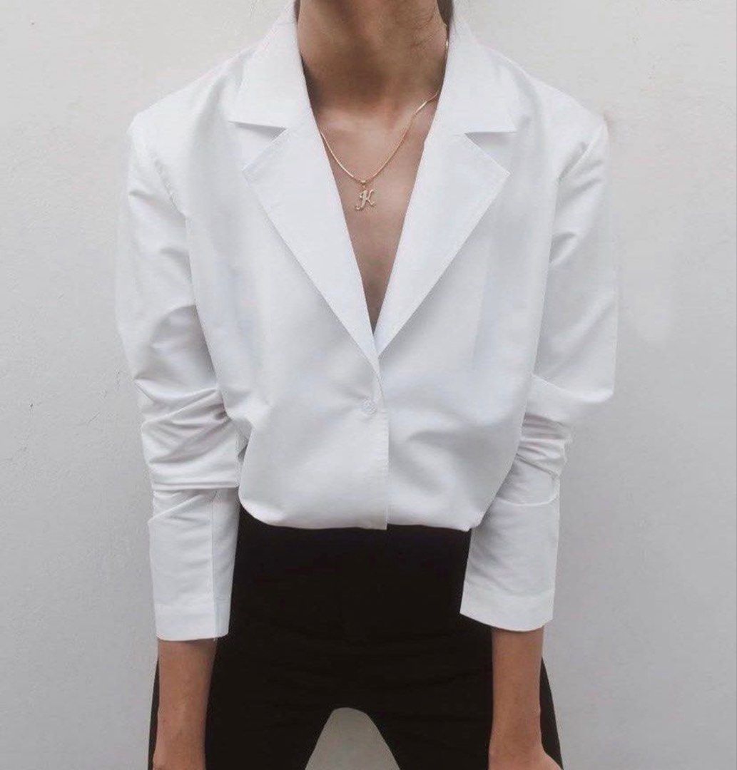 Masshiro and co (Kategori: Baju Luaran) berada di Jakarta Utara. Dikirim oleh itsmehi505 (ID iklan 1448350457, Gambar 1). Deskripsi: Jarang dipakai Masih bagus Size s .