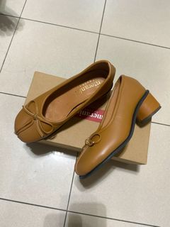 (Category: ) located in . Submitted by shopfinesse (Listing ID 1448423131, Image 1). Description: .