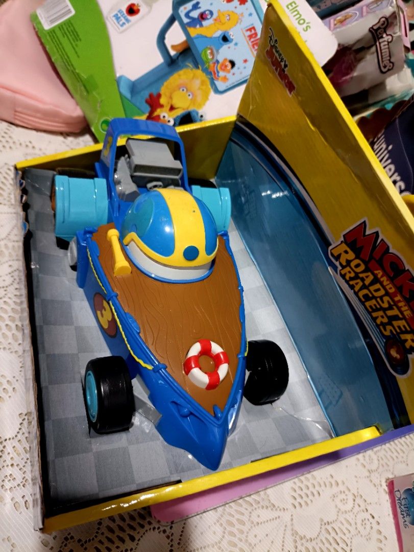 Mickey and the Roadster Racers (Category: Vehicle & Diecast Models) located in Las Pinas. Submitted by gail_05 (Listing ID 1448292398, Image 1). Description: MALL PRICE : 699.75 OUR PRICE : 250.00 ISSUE : May minimal scratches sa bandang head o cap ✅ We Sell Brand-new Mall pull out toys ,kids wear and baby stuffs. 📱 Dm o check nyo po ang page, may mga naka-post po na ibang toys . Pa follow narin po .ty ➡️ ➡️ FB Page : MG's Lucky Shop NOTE : ➡️ S