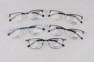(Category: ) located in . Submitted by lens-frame-sg (Listing ID 1448362793, Image 1). Description: .