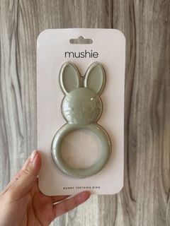 (Category: ) located in . Submitted by ruthiesyardsale (Listing ID 1448354128, Image 1). Description: .