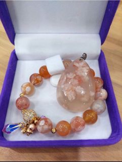 (Category: ) located in . Submitted by crystalogy_cs (Listing ID 1448447851, Image 1). Description: .