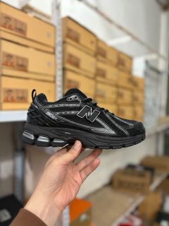 （分類：）位於 。 由 bellezza. 提交（商品編號 1448408171，圖片 1）。簡介： 。