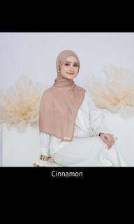 (Kategori: ) berada di . Dikirim oleh gallery_mevvah (ID iklan 1448382858, Gambar 1). Deskripsi: .