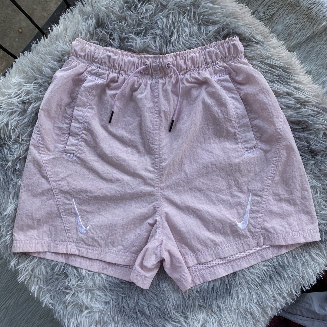 Nike NSW Woven Short - Small (Category: Shorts) located in Cebu City. Submitted by kklez (Listing ID 1448300534, Image 2). Description: Nike Woven Shorts - Womens 🔹Excellent Condition ❕Issue: ❌❌❌ 📐Size: Small 📏Dimensions: Waist: 24-30 Length: 15 🖍️Color Rate: 9.8/10 ‼️Color may vary due to lighting ‼️STRICTLY PAYMENT FIRST ‼️NO COP/COD 🚚: J&T Express 💵: Gcash 📍: Simala, Cebu Price + Sf: 📩 ‼️DISCLAIMER: Please note that I am not affiliated