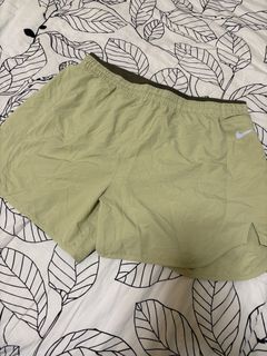 (Category: ) located in . Submitted by byhauteph (Listing ID 1448424972, Image 1). Description: .