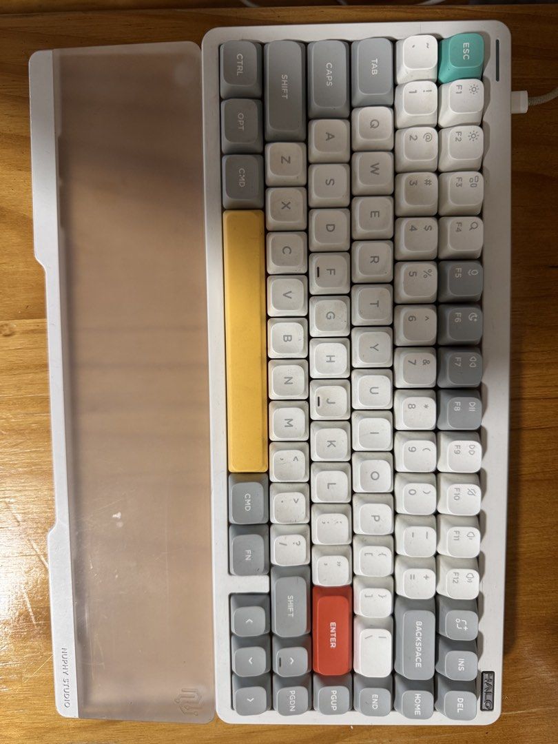 NuPhy Halo75 V2 Mechanical Keyboard with arm rest and box