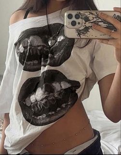 (Category: ) located in . Submitted by biascloset (Listing ID 1448444771, Image 1). Description: .