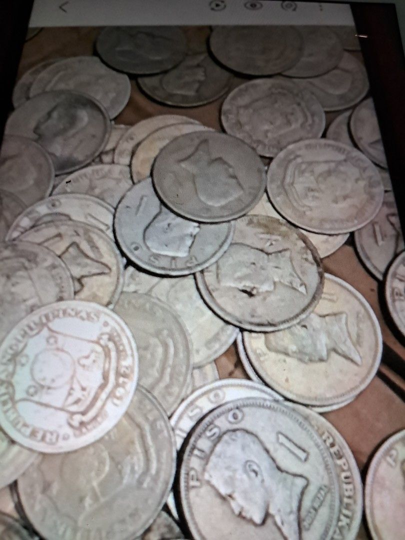 Old coins (Category: Looking For) located in Manila. Submitted by cherrytreasures (Listing ID 1448351790, Image 1). Description: one peso old coins, 50 pesos each.