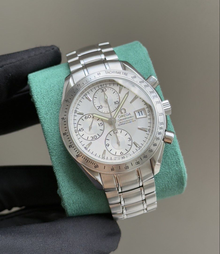 Omega Speedmaster Date Silver dial (Category: Luxury Watches) located in Pasig City. Submitted by kjeldran00 (Listing ID 1448327841, Image 2). Description: Omega Speedmaster Date Silver dial Condition: 9.5/10 Inclusion: Outer box, Watch Box, Extra links, Manual, Pictogram, and Warranty Card Specifications: Automatic Movement Omega Calibre 1164 Case Diameter: 40mm Case Thickness: 14mm Sapphire Glass Water Resistance: 100m Foreign AD Reference: 321