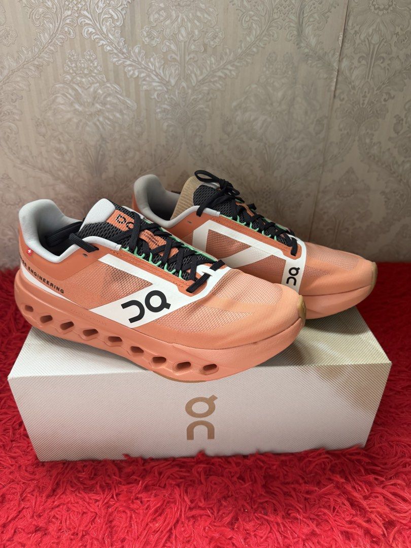 ON Cloudswift Running Shoes - Peach/White - Size 9 (Category: Casual Shoes) located in Las Pinas. Submitted by jonnnnnnnn (Listing ID 1448339416, Image 2). Description: - ON Cloudswift Running Shoes - Color: Peachy Orange with White Accents - Size: 9 - Includes Original Box - Ideal for Running and Everyday Wear.