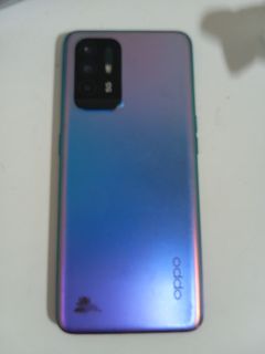 由 second_hand_smartphone (刊登 ID 1448377873，圖片 1) 提交，位於 的 (類別：)，說明：。