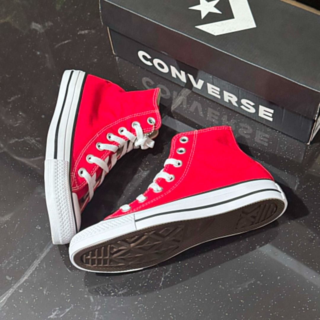 ORIGINAL CONVERSE CHUCK TAYLOR ALL STAR HI RED WHITE (Category: Sneakers) located in Cavite. Submitted by warehousecentraleofficial (Listing ID 1448344113, Image 3). Description: ORIGINAL CONVERSE BELOW SRP. Sizes: 5/7.5/8.5/9 US WOMEN 🚚 Couriers: JNT, JRS, LALAMOVE 💰 Mode of Payment: Bank Transfer, Gcash, and Paymaya 📩 DM our F(B) Page: Warehouse Centrale ✅ items are 100% original. 10x moneyback guarantee if proven fake! .
