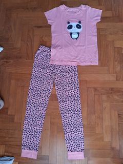 (Category: ) located in . Submitted by lookie_25 (Listing ID 1448341894, Image 1). Description: .