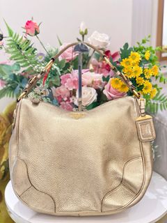 (Category: ) located in . Submitted by watchluxury888 (Listing ID 1448401929, Image 1). Description: .