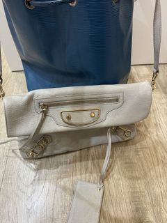 （分類：）位於 。 由 kaykeor 提交（商品編號 1448384567，圖片 1）。簡介： 。