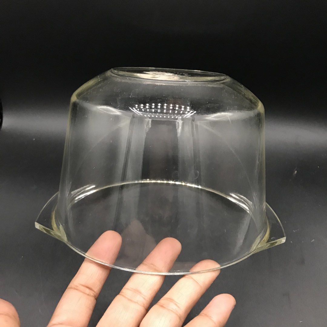 PYREX Clear Glass Mixing Bowl with Handles (Category: Other Kitchenware & Tableware) located in Baao. Submitted by all.things.japan (Listing ID 1448406546, Image 3). Description: PYREX BOWL BN, in perfect condition 6.5 inches (d) x 4.5 inches (h) Mine: P465.00 Add Sf MOP: GCash/Landbank/Maya MOD: Flash Express (Nationwide Shipping).