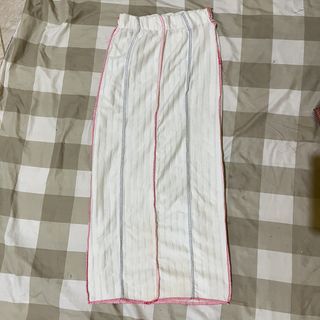 (Kategori: ) berada di . Dikirim oleh preloved.bbshop (ID iklan 1448343882, Gambar 1). Deskripsi: .