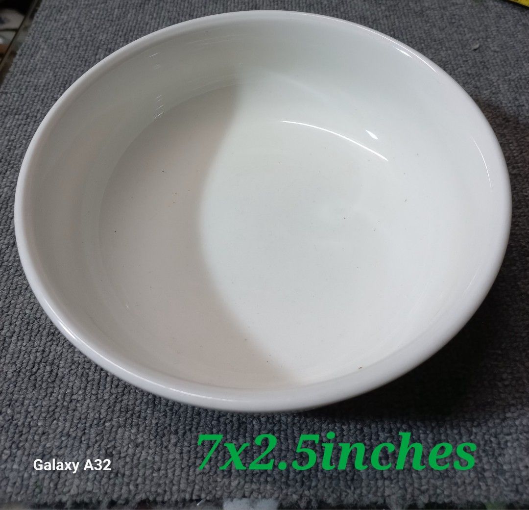 Ramen bowls (Category: Other Kitchenware & Tableware) located in Quezon City. Submitted by sabadojuliet25680 (Listing ID 1448350768, Image 3). Description: ramen bowls all goods no issue assorted ceramics and stoneware bowls 200/3pcs.