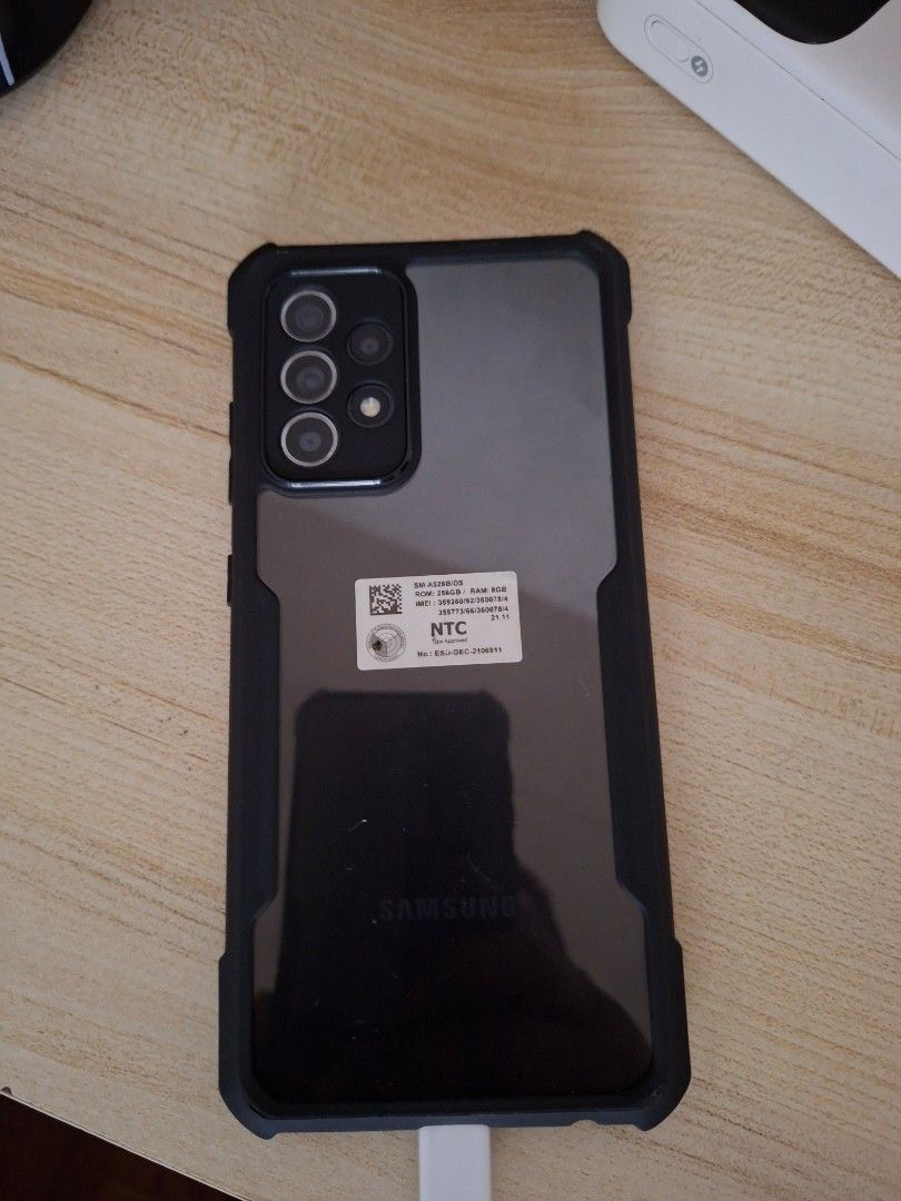 Samsung A52s 5G (Category: Samsung) located in Paranaque City. Submitted by edouardjohndecastro (Listing ID 1448302214, Image 3). Description: Samsung A52s 5g 8/256 with box and cable ntc approved globe locked sim1; open line sim2 I am the first owner since 2022 100% working ✅️ camera and fingerprint ✅️ data and wifi ✅️ sim 1 and sim2 ✅️ battery still lasts 1 day tempered glass with xundd case test all you want upon meetup paranaque loc what you 