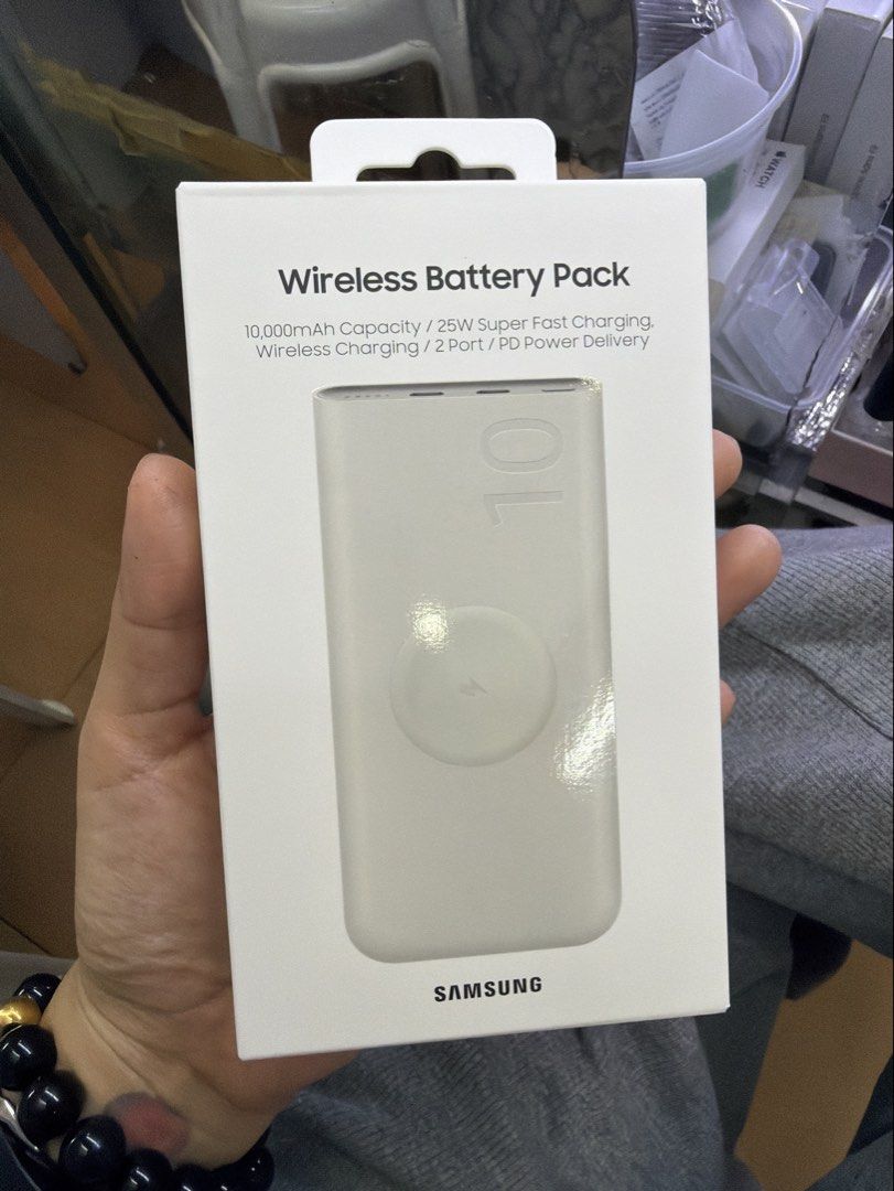Samsung Wireless Powerbank 10k Mah (Category: Batteries & Power Banks) located in San Juan City. Submitted by mobileterritory2012 (Listing ID 1448403899, Image 1). Description: Brandnew Sealed Original Superfast charging.