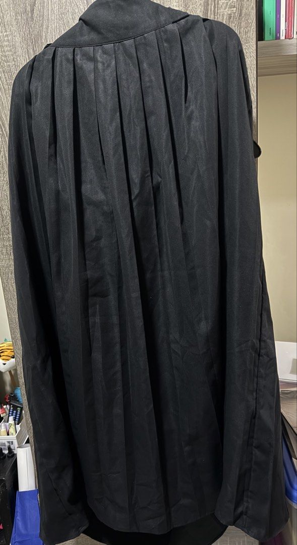 Shein 2XL Pleated Black skirt (Category: Coats, Jackets and Outerwear) located in Mandaluyong City. Submitted by getamplifiednow (Listing ID 1448463262, Image 1). Description: .