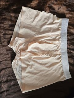 (Category: ) located in . Submitted by belowandunder (Listing ID 1448292708, Image 1). Description: .