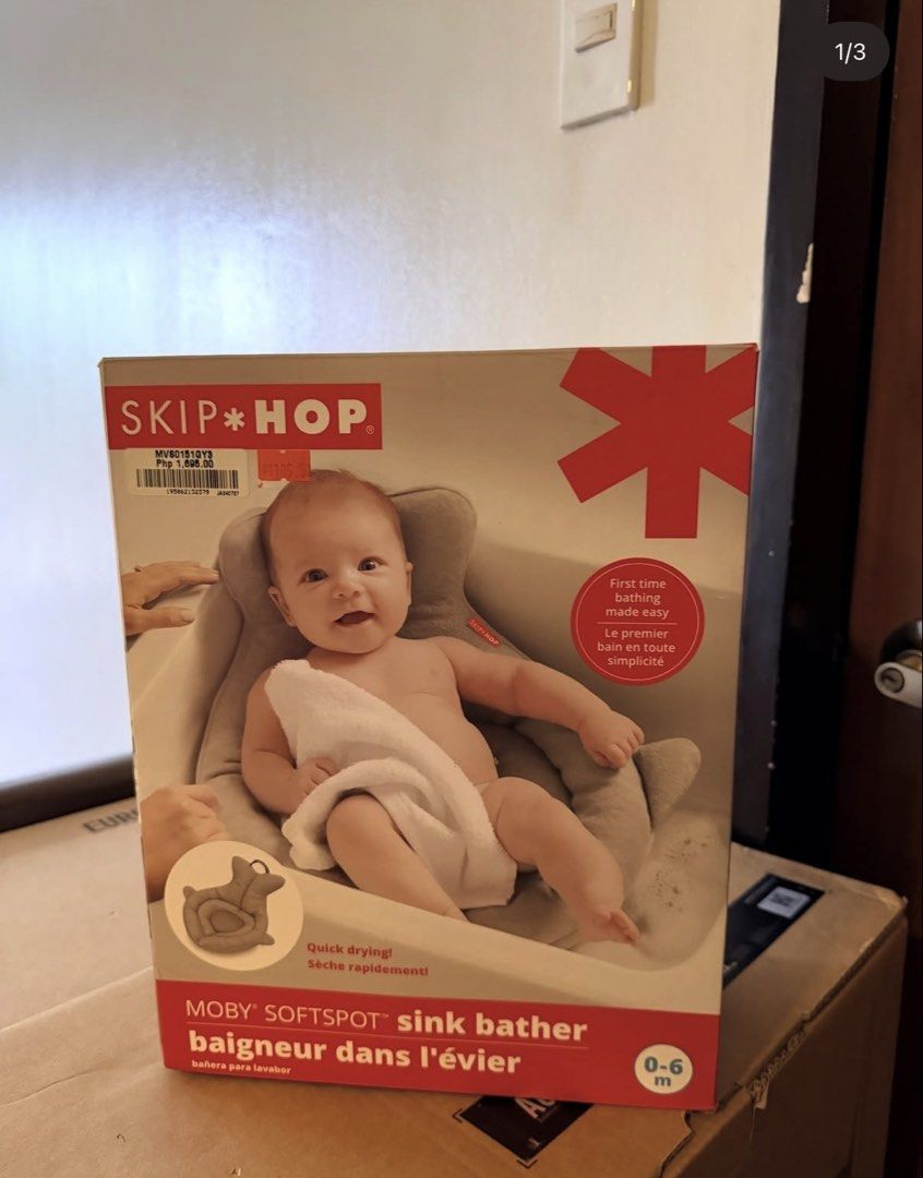 Skip Hop Moby SoftSpot Sink Bather (Category: Bathtub & Bath Accessories) located in Paranaque City. Submitted by reviverack1993 (Listing ID 1448467966, Image 1). Description: - Skip Hop Moby SoftSpot Sink Bather - Perfect for newborns and infants - Fits most kitchen and bathroom sinks - Quick-drying material with mesh drains - Padded tail for baby's head comfort - Handy loop for easy hanging and drying - Machine washable for convenience.