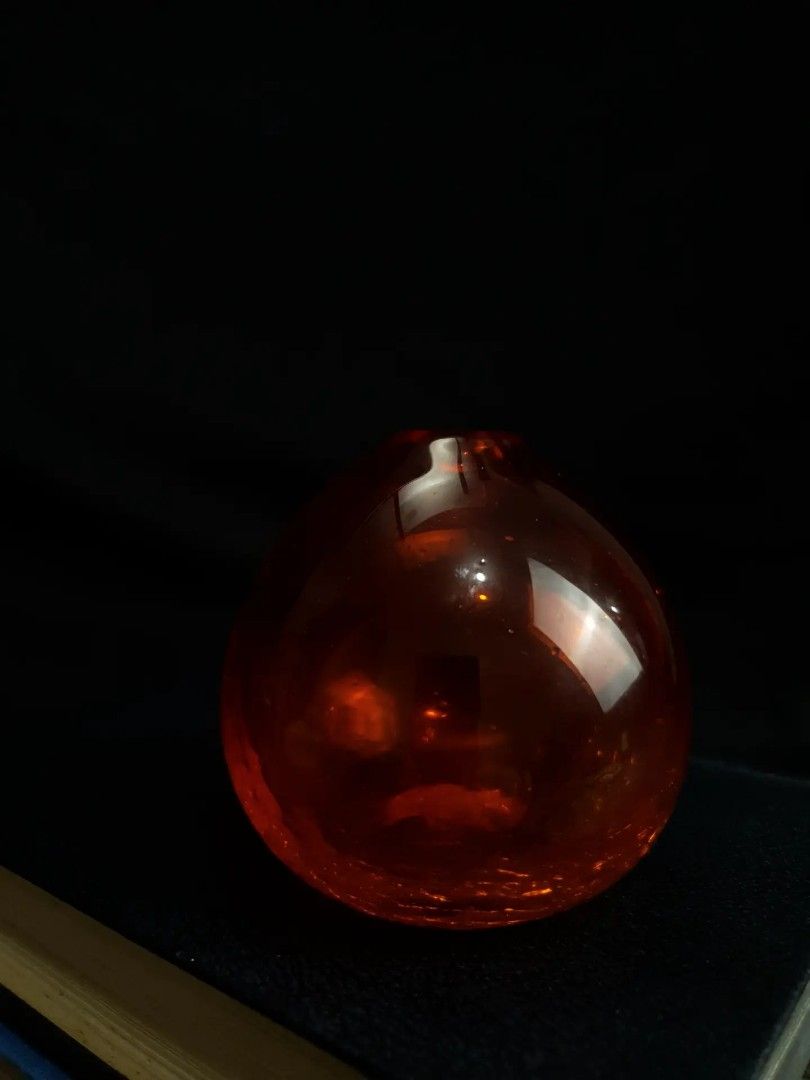 Small Crackled Amberina Glass Vase (Category: Vases & Decorative Bowls) located in Pasay City. Submitted by thepickypicker (Listing ID 1448328679, Image 2). Description: Small Crackled Amberina Glass Vase P380 Size: 3 ⅛ tall, 3" wide.