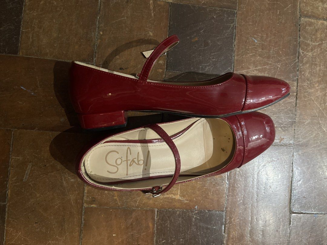 Sofab! Red Patent Mary Jane Flats (Category: Flats & Sandals) located in Muntinlupa City. Submitted by mnl_xb (Listing ID 1448467110, Image 2). Description: - Red leather flats from Sofab! With 1inch heel - Classic Mary Jane design with adjustable buckle strap - Shiny finish for a polished look - Comfortable low heel - Perfect for casual or dressy occasions - imperfections: just dirt but can be removed by cleaning .
