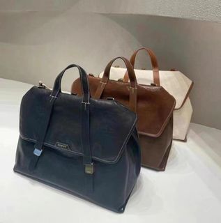 （分類：）位於 。 由 hkluxehk 提交（商品編號 1448331334，圖片 1）。簡介： 。