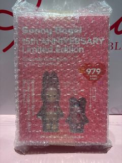 (Category: ) located in . Submitted by fomocollectibles (Listing ID 1448350785, Image 1). Description: .