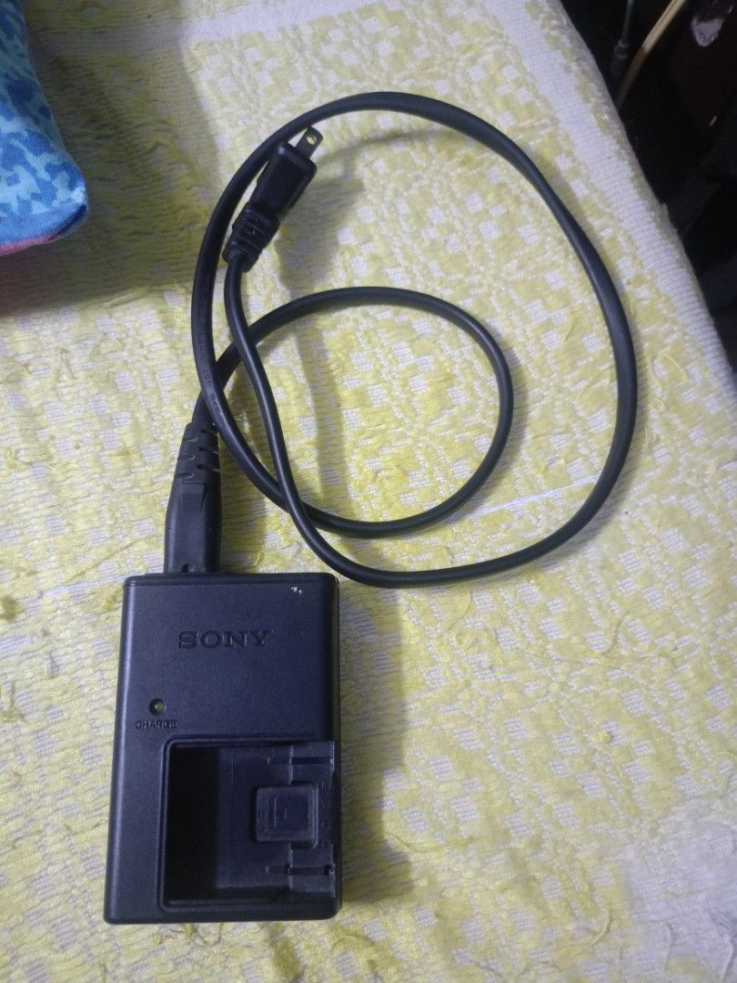 Sony BC-CSD Camera Battery Charger (not includes Battery) (Category: Batteries & Chargers) located in Cavite. Submitted by ejs1006 (Listing ID 1448454881, Image 3). Description: - Sony BC-CSD camera battery charger - Power cable included - Ideal for charging Sony camera batteries on the go Pm for more information .
