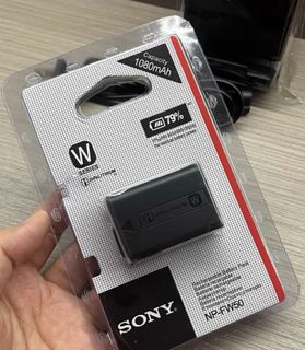 （分類：）位於 。 由 kikiiiiiiiiiiiiio.o 提交（商品編號 1448381127，圖片 1）。簡介： 。