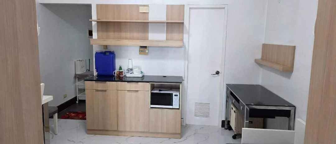 Studio Sale at Greenbelt Excelsior (Category: Apartments & Condos) located in Makati City. Submitted by spaces_manila (Listing ID 1448401791, Image 3). Description: fully furnished, new tiles.